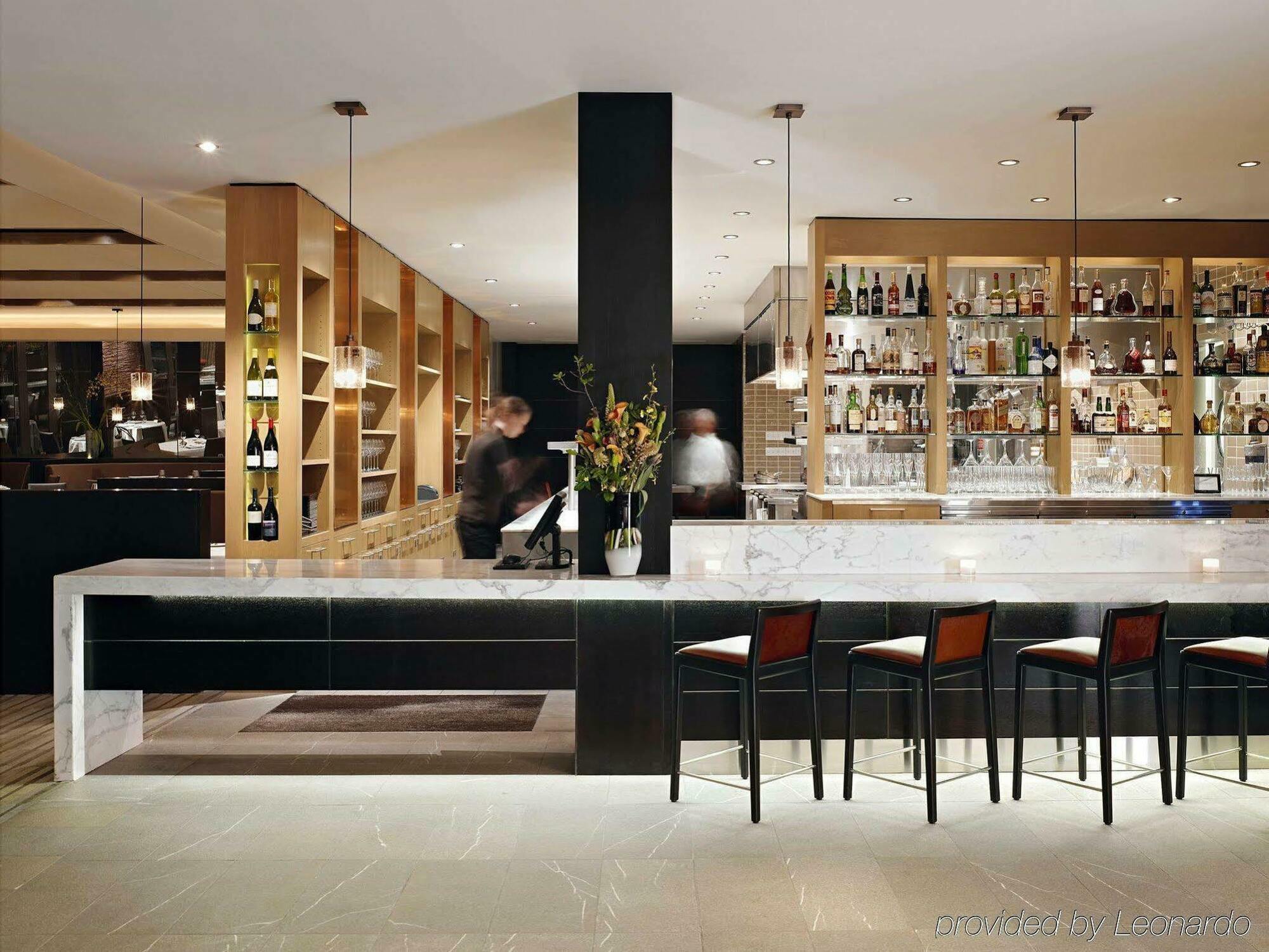 The Westin Verasa Напа Ресторан фото